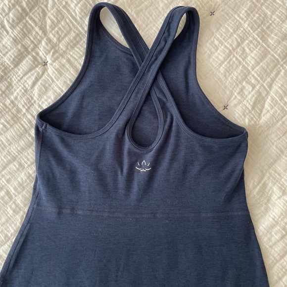 BEYOND YOGA Spacedye Under Lock And Key Dress in Nocturnal Navy Size M - Picture 8 of 12